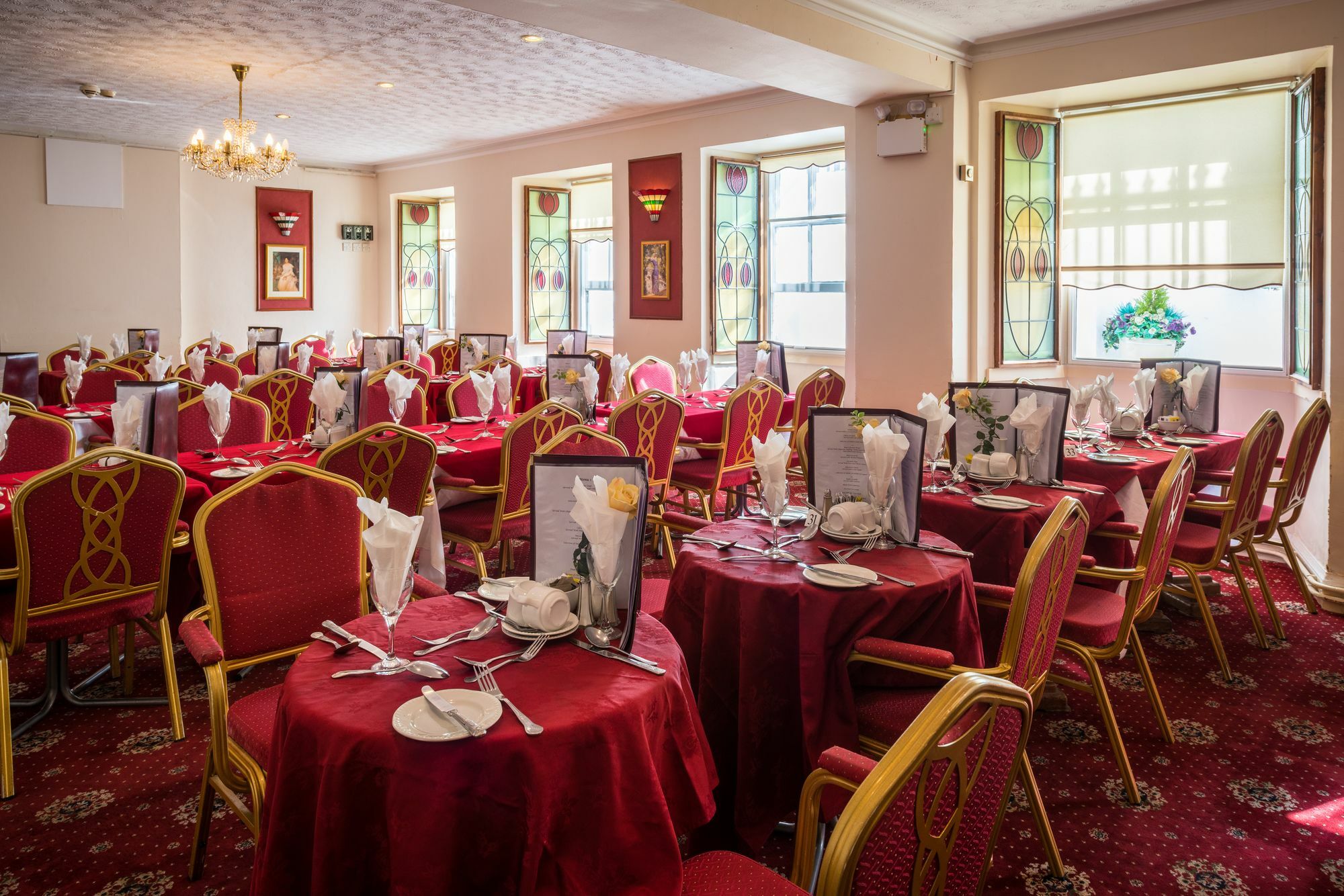 Claremont Lions Hotel Eastbourne Exterior photo